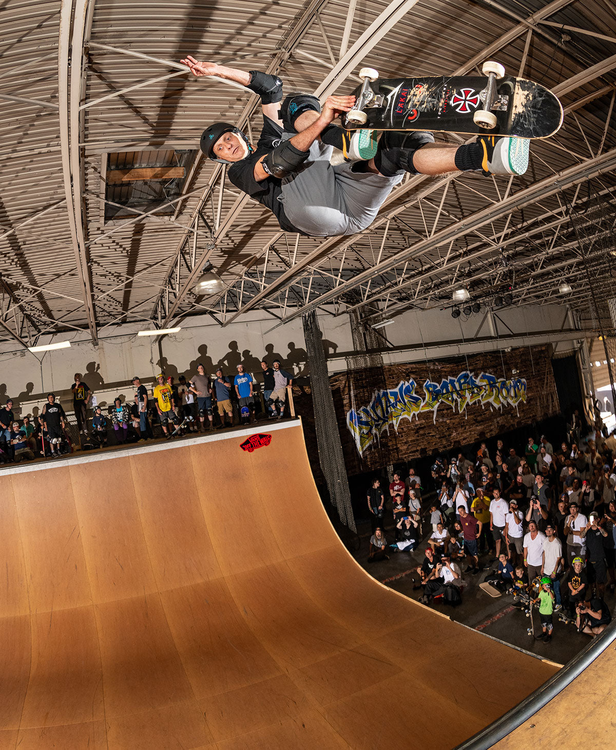 Tony Hawk @ The New Chandler Park Skatepark in Detroit! (VIDEO)