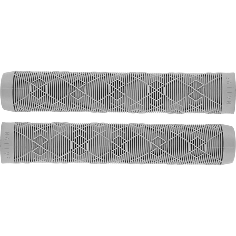 NATIVE EMBLEM SCOOTER GRIPS