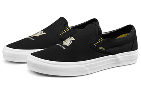 VANS CLASSIC SLIP-ON SHOES