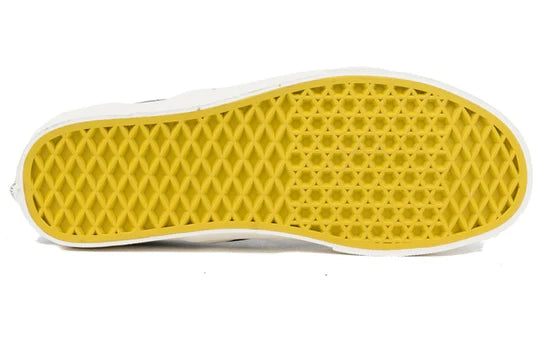 VANS CLASSIC SLIP-ON SHOES