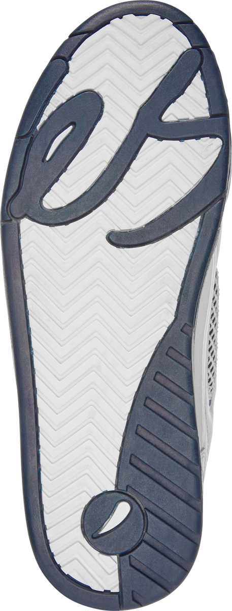 eS THE MUSKA MEN'S SHOE