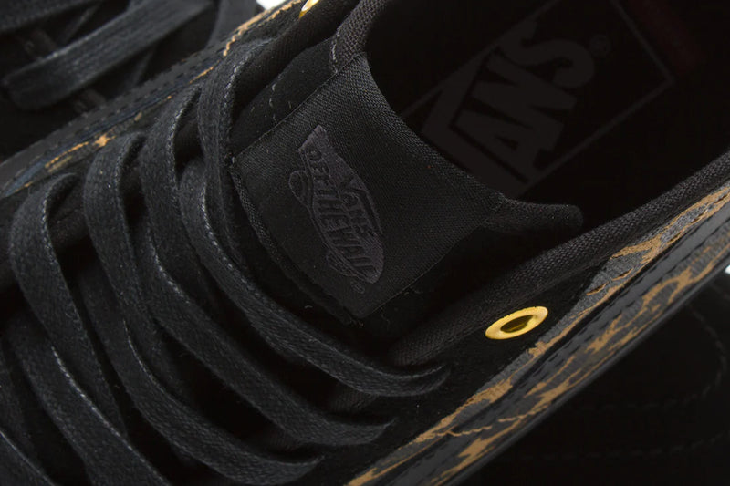 VANS CHER STRAUBERRY X SKATE SK8-HI DECON SHOES