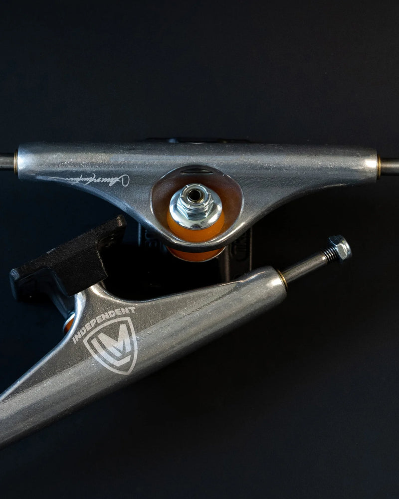 INDEPENDENT STAGE 11 HOLLOW SKATEBOARD TRUCK