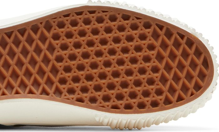 VANS SK8-HI GYM ISSUE WORLD CODE SHOES