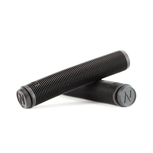 NORTH ESSENTIAL SCOOTER GRIPS