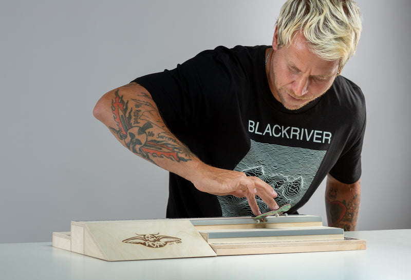 BLACKRIVER PORNSTORM PLAZA