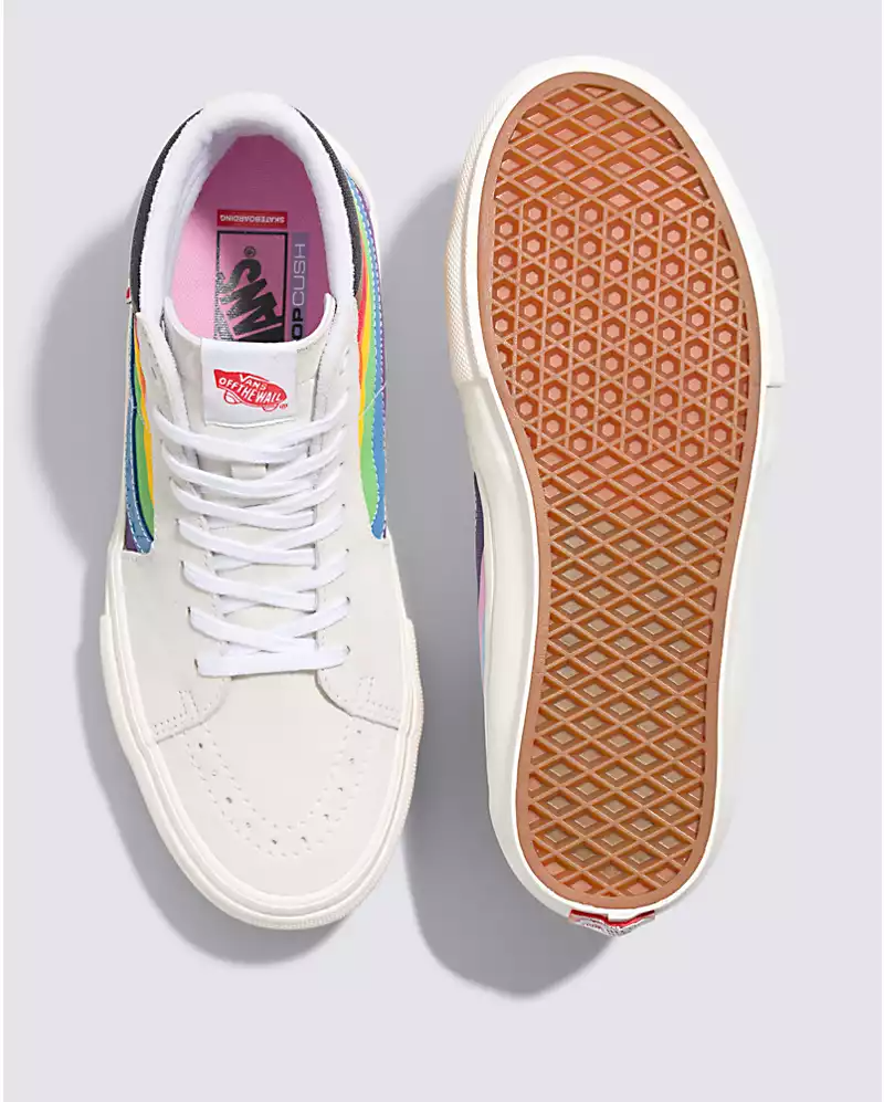 VANS SKATE SK8-HI PRIDE SHOES