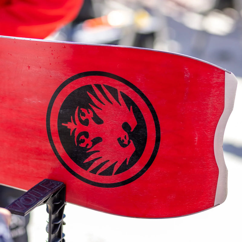 NEVER SUMMER V-TWIN SNOWBOARD