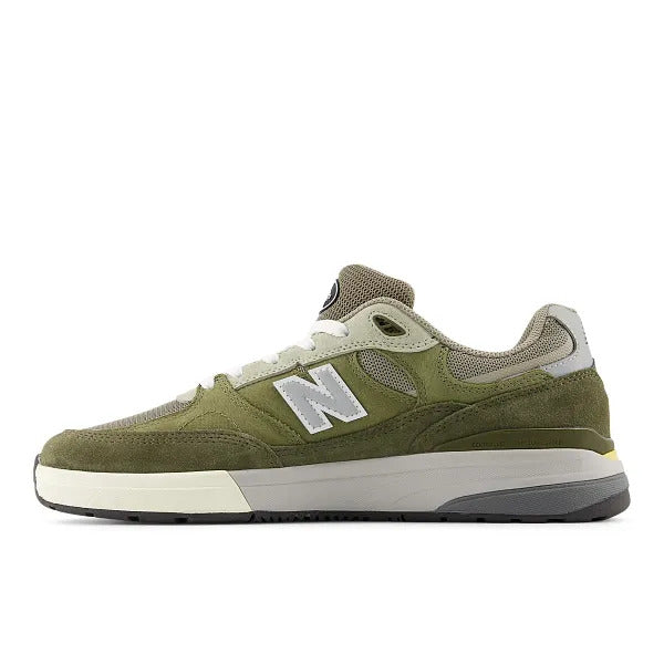 NEW BALANCE NUMERIC ANDREW REYNOLDS 933 SHOE