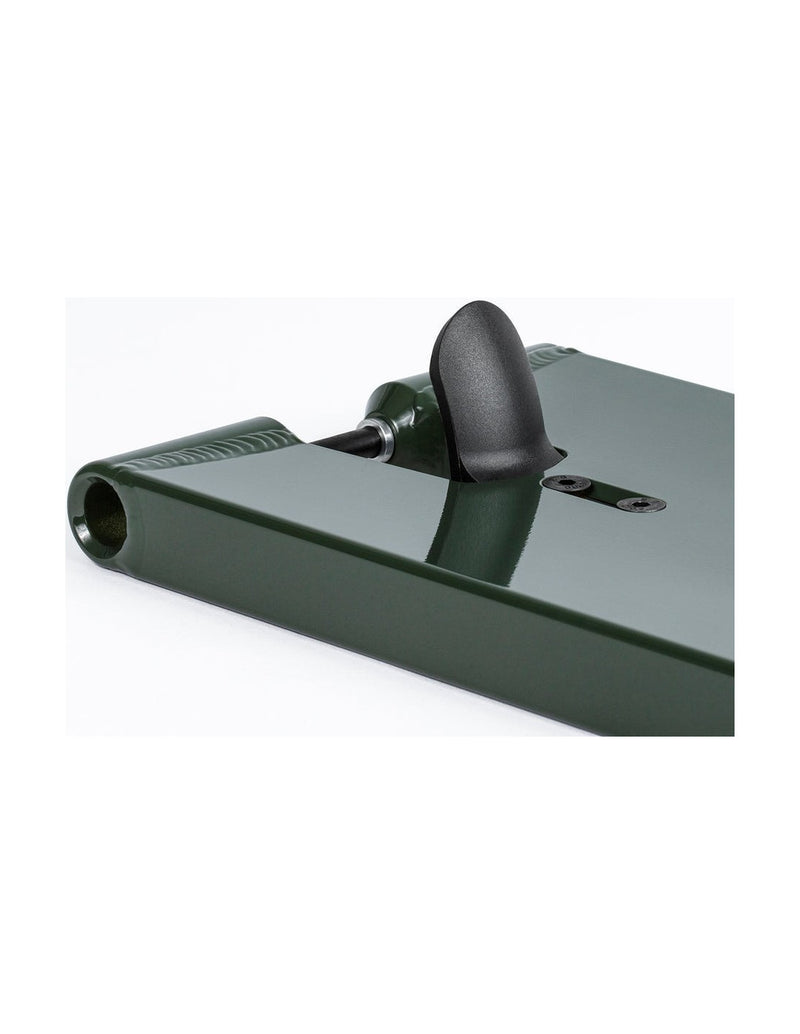 TILT SELECTS MILLER DECK