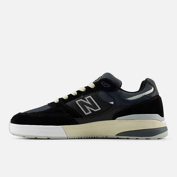 NEW BALANCE NUMERIC ANDREW REYNOLDS 933