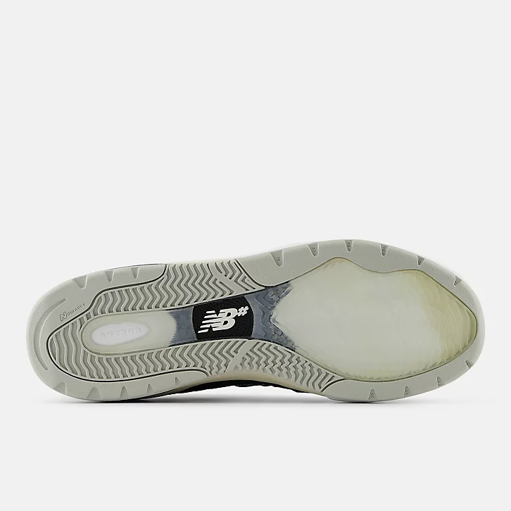 NEW BALANCE NUMERIC ANDREW REYNOLDS 933