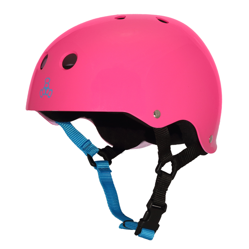 TRIPLE 8 SWEATSAVER HELMET
